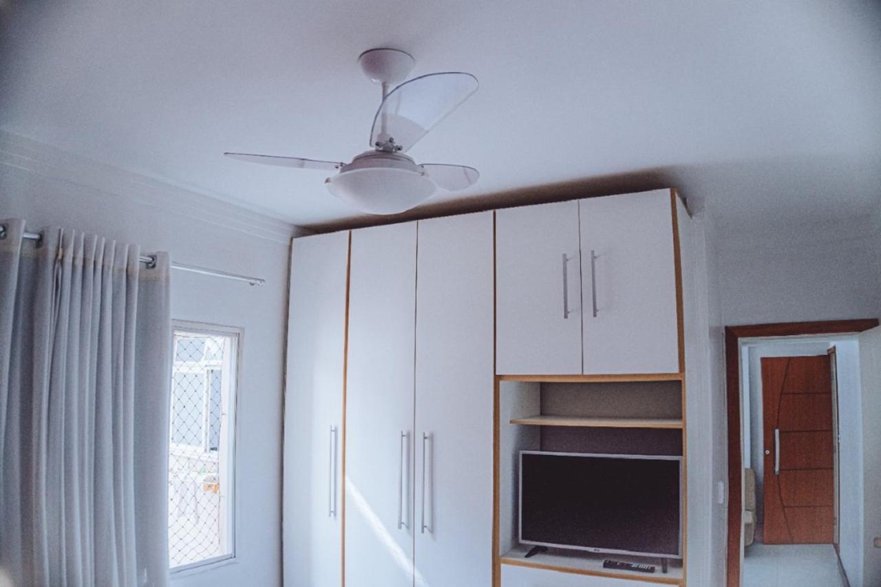 Apartamento Reformado Na Melhor Localizacao A 100 Metros Da Praia,Comodidade Inclui ,Garagem,Internet,Elevadores Duas Cadeiras De Praia ,Cooler,Roupas De Cama E Banho Guarapari Exterior foto